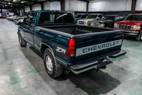 1996-Chevrolet-Silverado-Emerald Green Metallic-146925-35.jpg